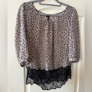 Maurice’s Gray Polka Dot Lace Hem Women's Blouse Size Small